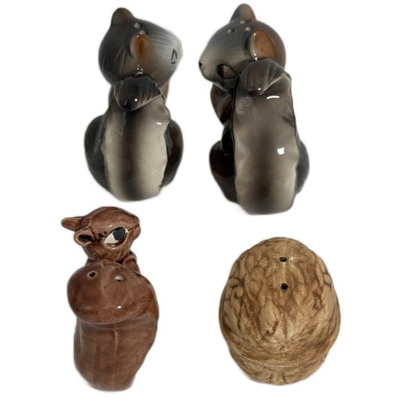 Vintage Lot 2 Squirrel Ceramic Salt Pepper Shakers - Cute Couple & Walnut - Picture 7 of 10